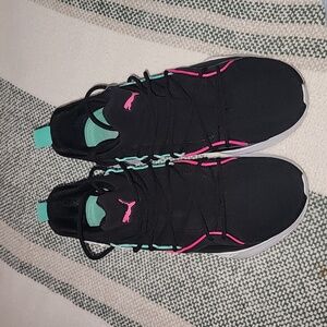 Women's Black Training Sneakers Size 9.5